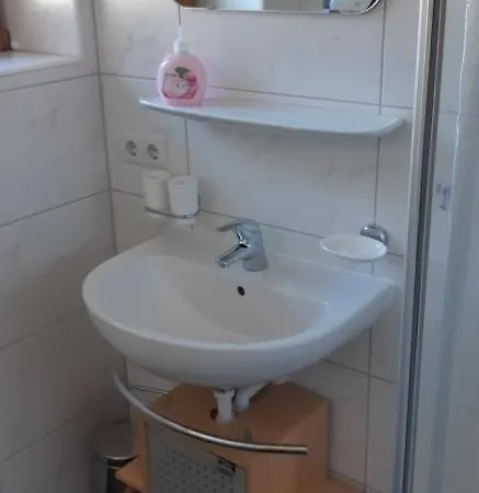 Haus Hell מאיירהופן